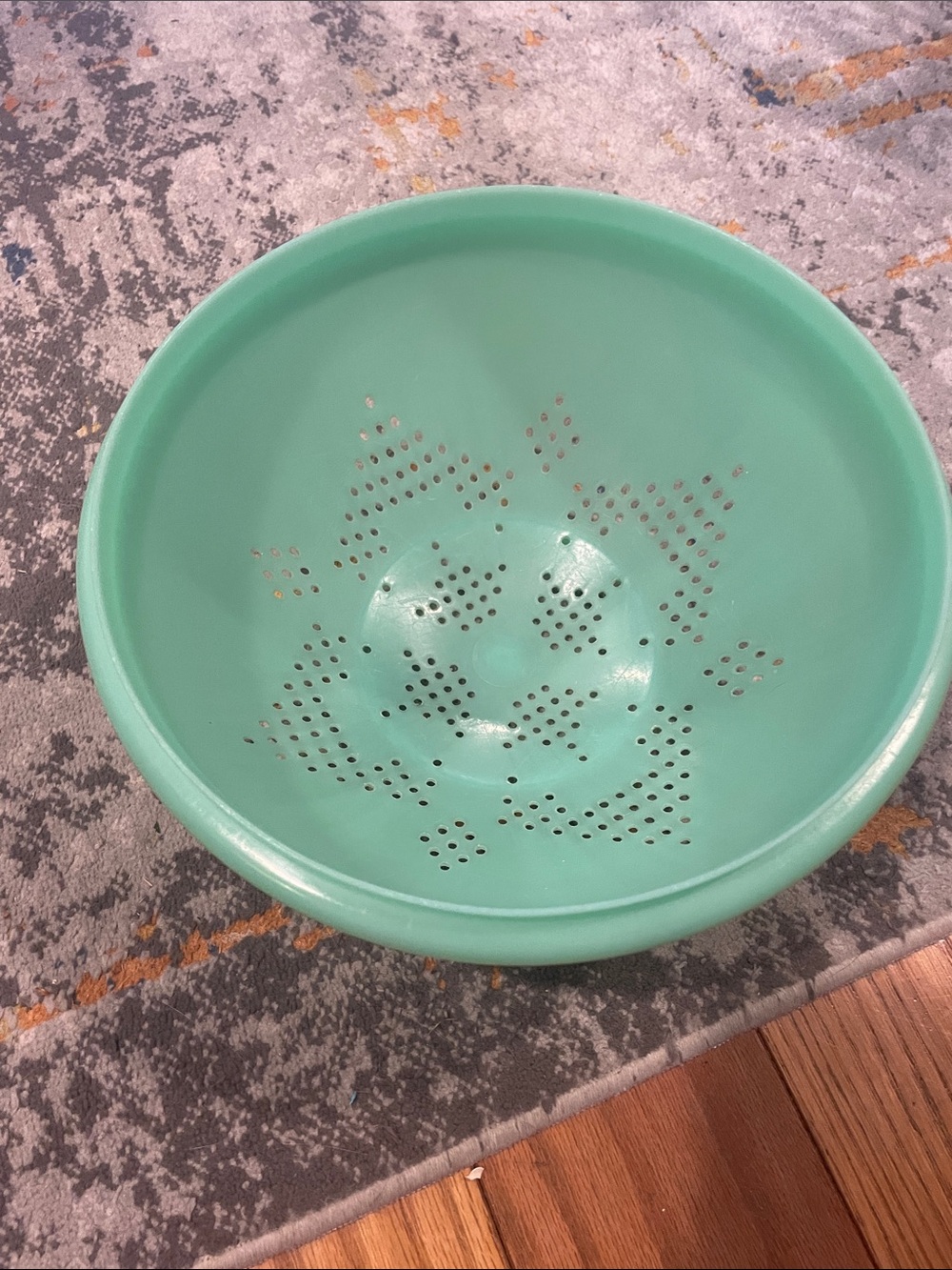 Mint Green Vintage Tupperware Colander